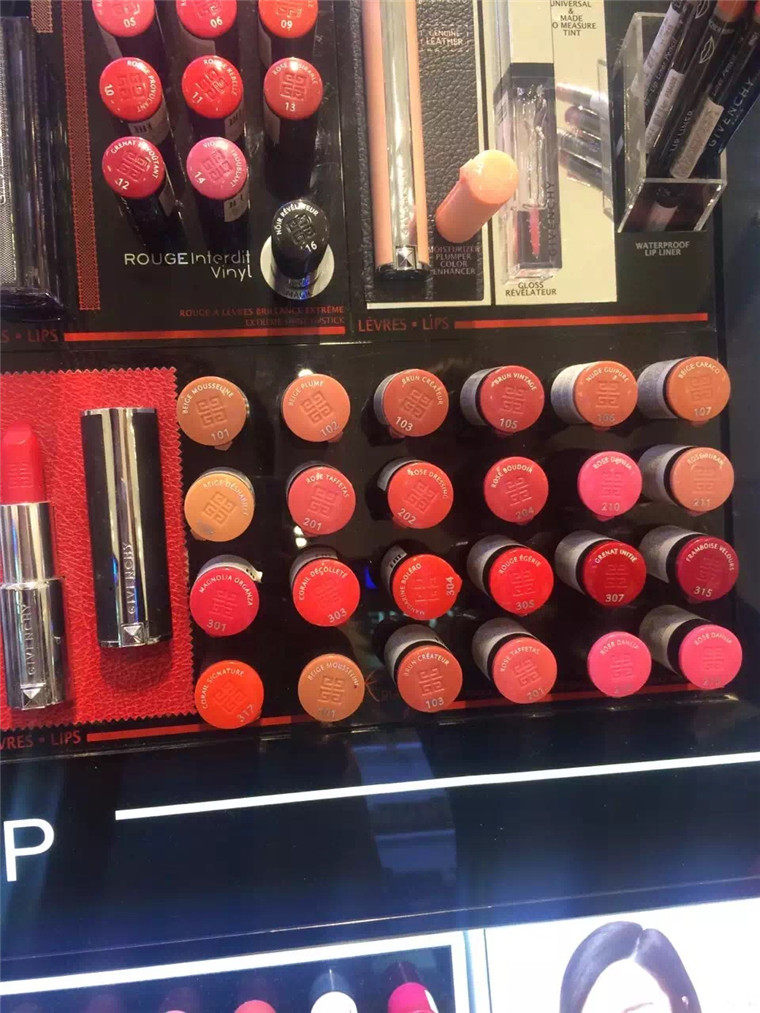 小羊皮口红纪梵希_纪梵希 高级定制小羊皮新年限量305口红唇膏 俄罗斯