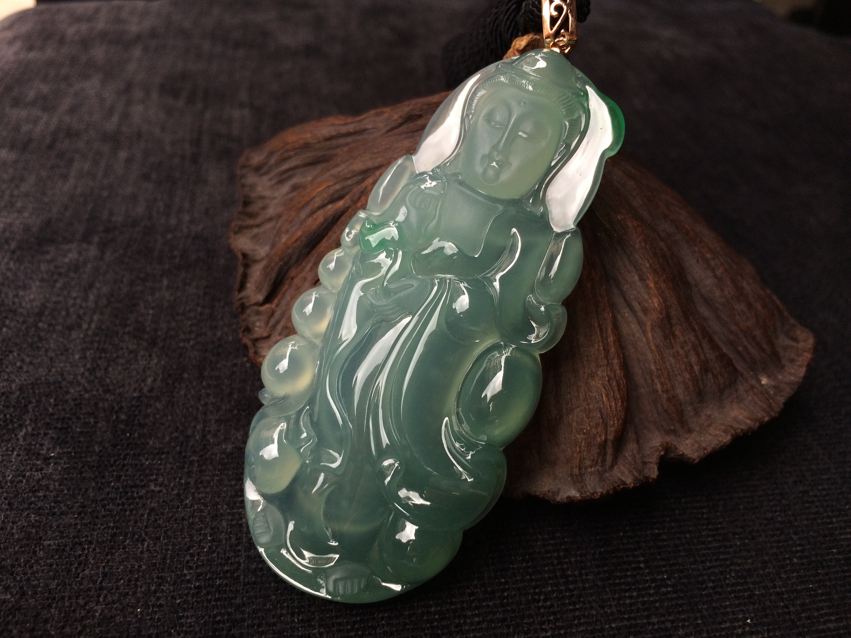 热销冰种蓝水翡翠_翠礼翡翠 玉观音吊坠男款翡翠观音菩萨挂件天然玉石