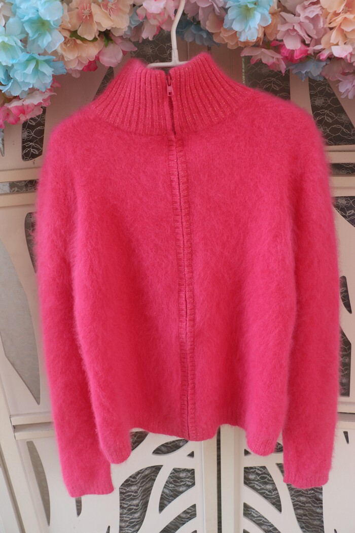 热销桃红色毛衣