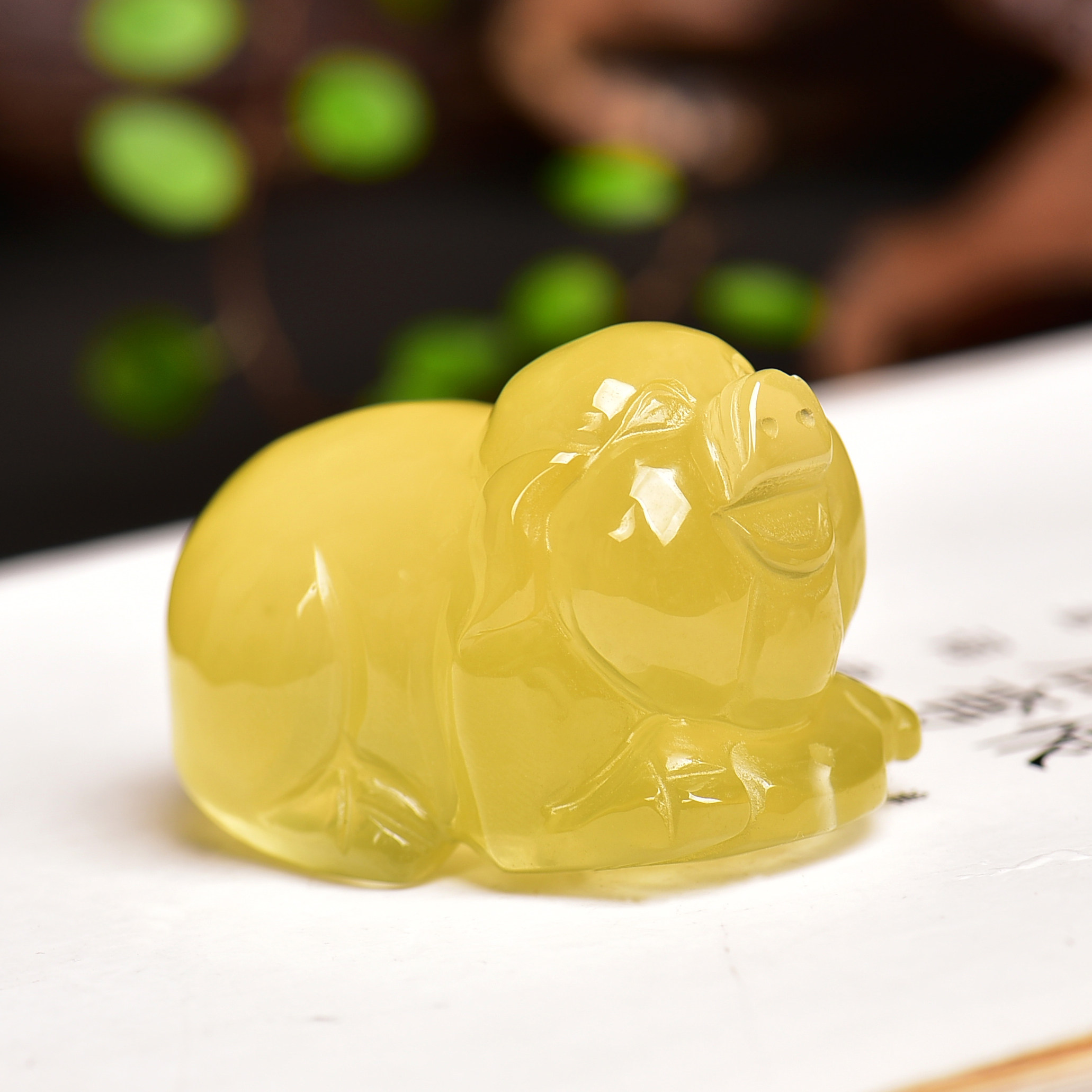 水晶摆件工艺品_2019年命年天然黄水晶招财猪生肖工艺福猪摆件猪年