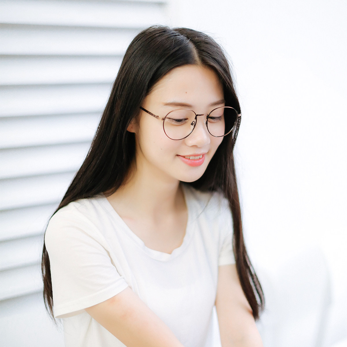 秒变文艺乖乖女,小清新眼镜你get了吗