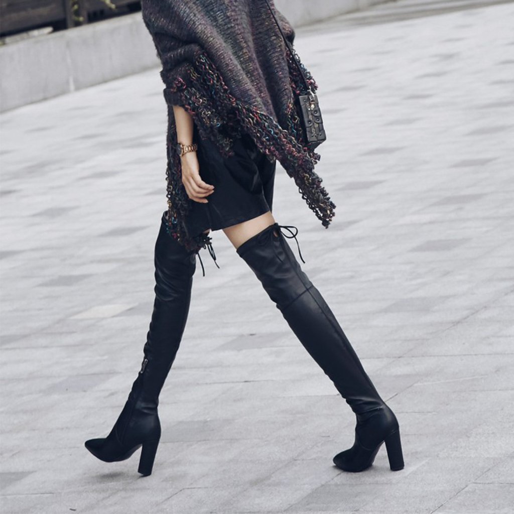 过膝长靴,穿出摩登时代感