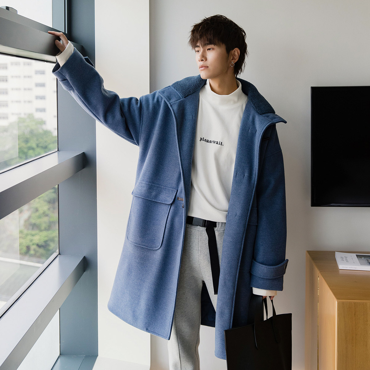 热销雾霾蓝毛呢大衣