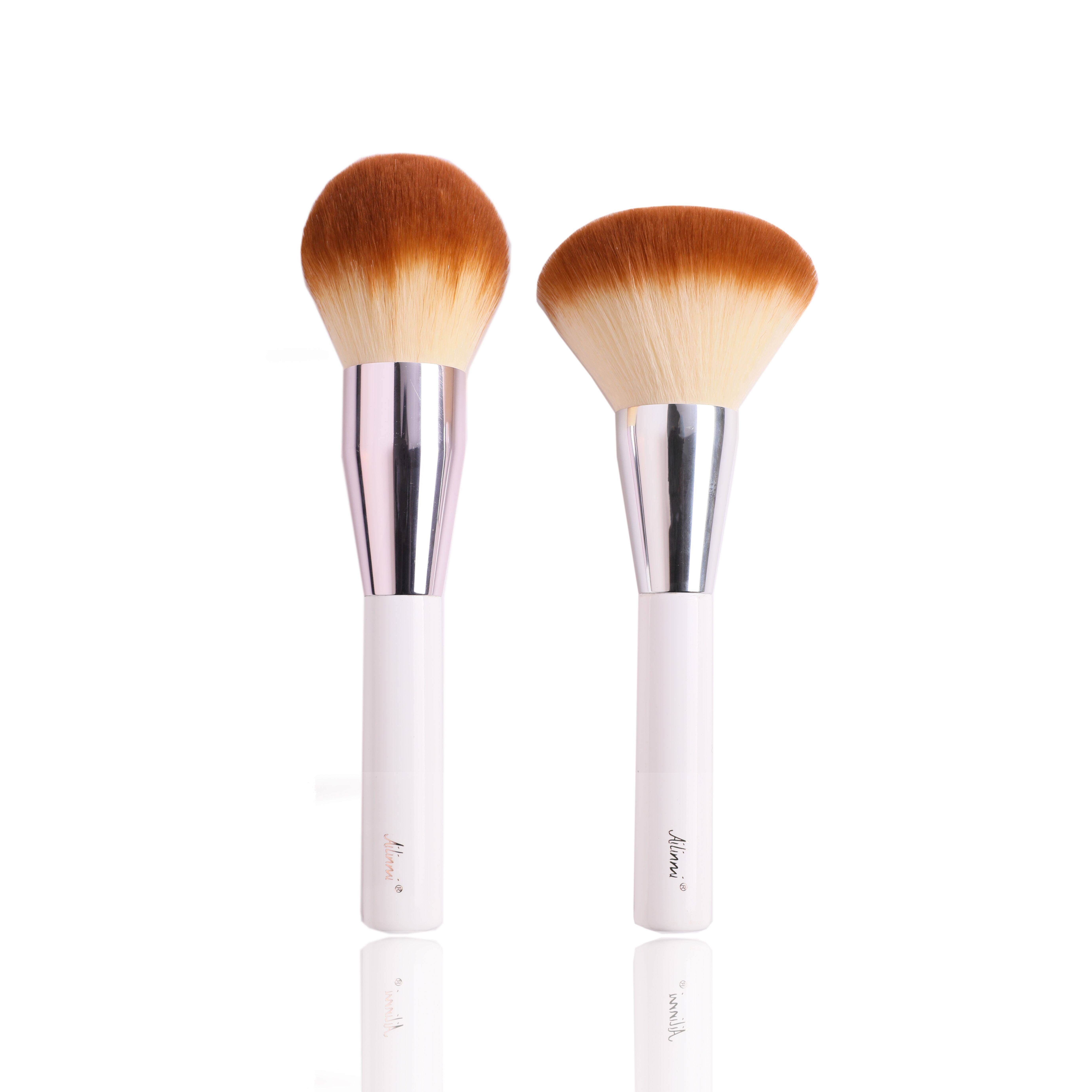 一折粉饼刷_艾琳咪ilinmi柔软舒适散粉刷大号蜜粉刷大刷头粉饼刷