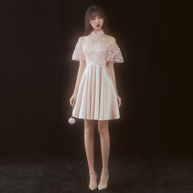 婚礼_伴娘服短款粉色2018新款姐妹团伴娘服婚礼伴娘团礼服学生毕业