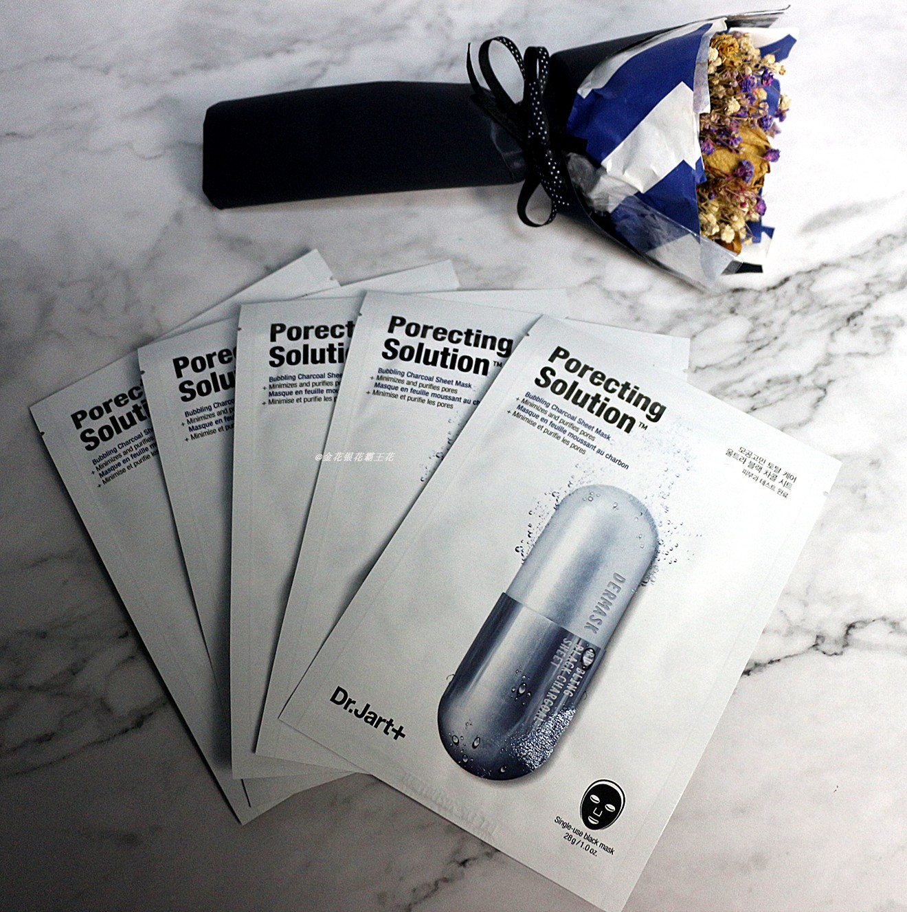 jart 蒂佳婷黑灰色泡泡深层竹炭清洁毛孔银色药丸胶囊面膜优惠券