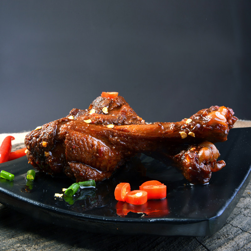 湖南小吃香辣鸭腿办公零食小包装香辣鸭肉类小吃麻辣卤味 超辣