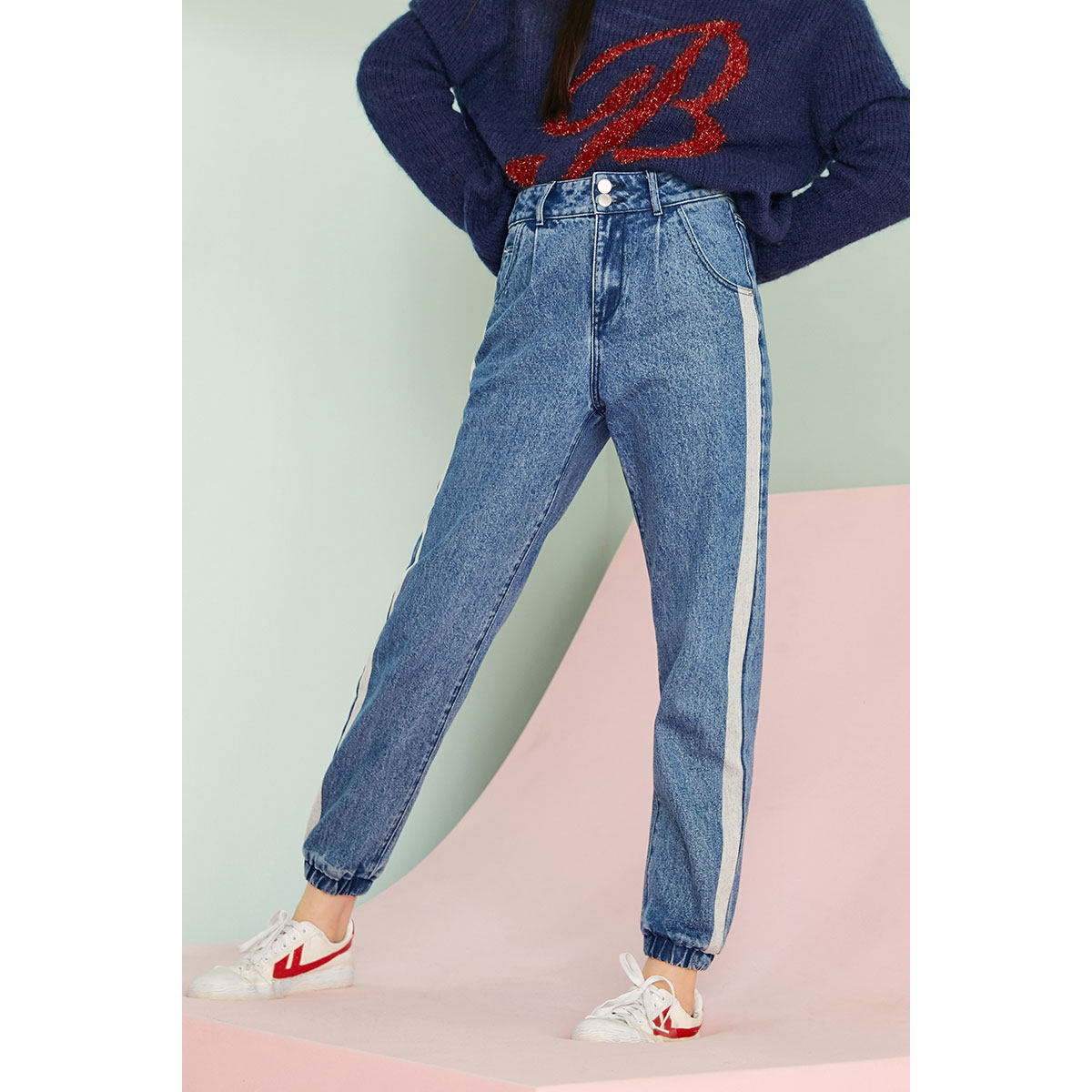 热销束脚裤女牛仔裤 宽松