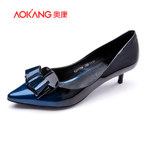 女鞋折扣红草帽