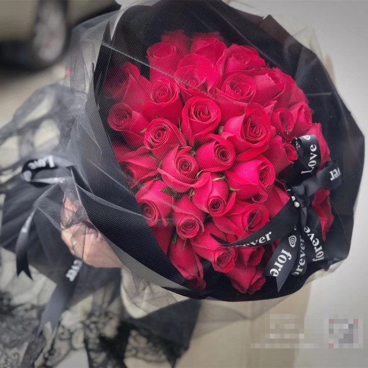查看淘宝花店海州区同城鲜花速递11朵情人节辽宁韩式红色玫瑰花花束