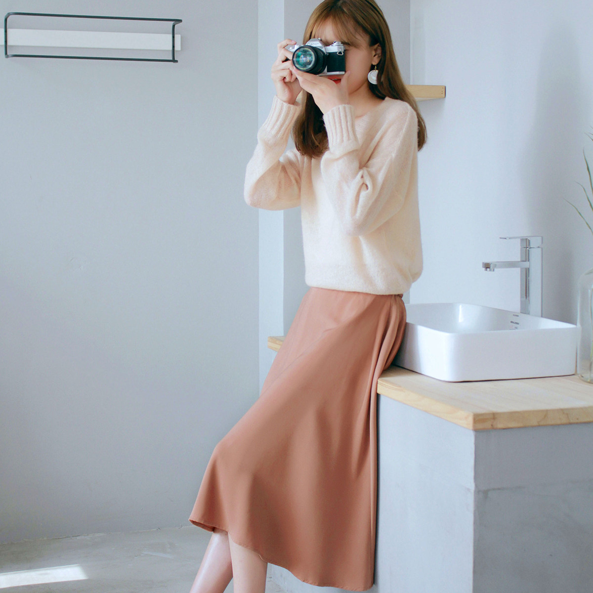 穿a字裙视觉上腿比较细还显高,女神必备