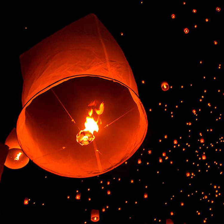 元宵节新年加厚阻燃孔明灯许愿灯玩具批发天灯河灯荷花灯祈福爱情