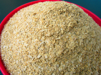 鱼饵 烤麸 炒麸 麸皮 小麦皮 烤麸 鲤鱼饵 散炮 拉饵 500克 浓香