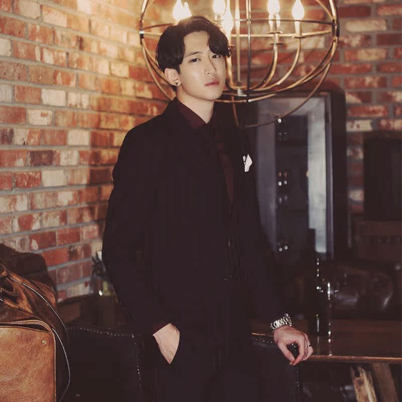 韩国品牌chris wang深蓝色黑色条纹商务绅士修身男士西装套装