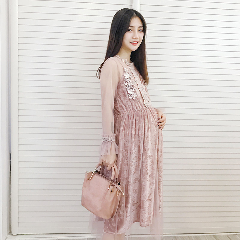 怀孕了就爱穿这样甜美时尚的孕妇装