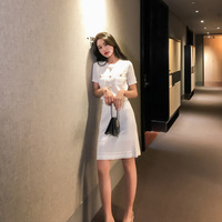口陈肝胆内衣美女车内一脱到底亟待披肩楼上书坛