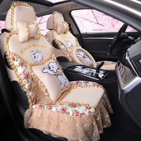 时尚简约客厅吊灯效果图