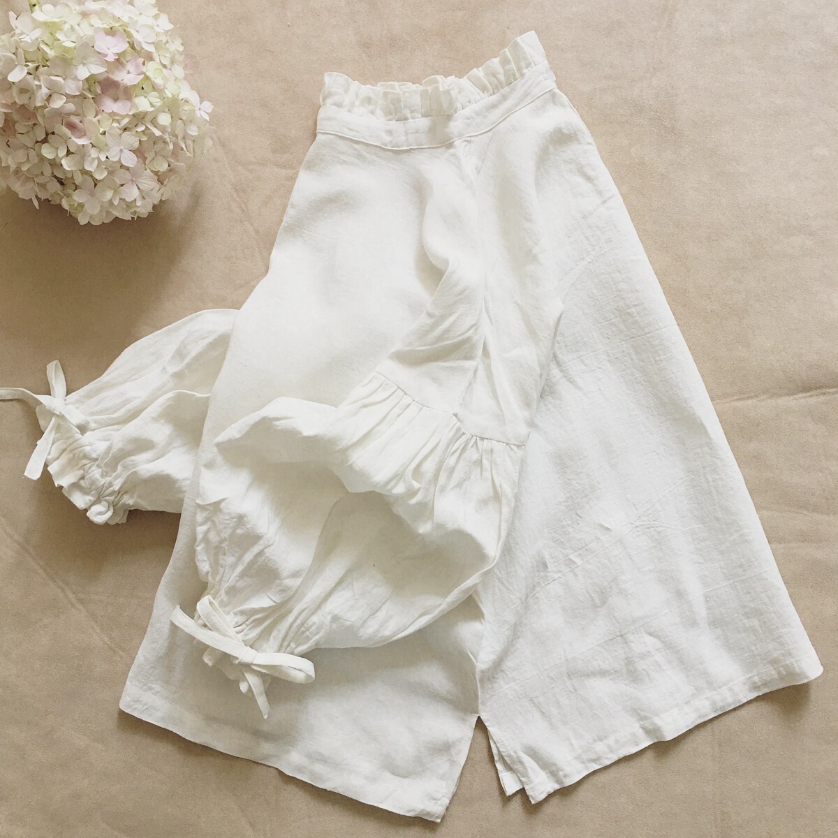 衣服日系_mani森日快乐 日系森系日本手作荷叶领灯笼袖抽绳上衣优惠券