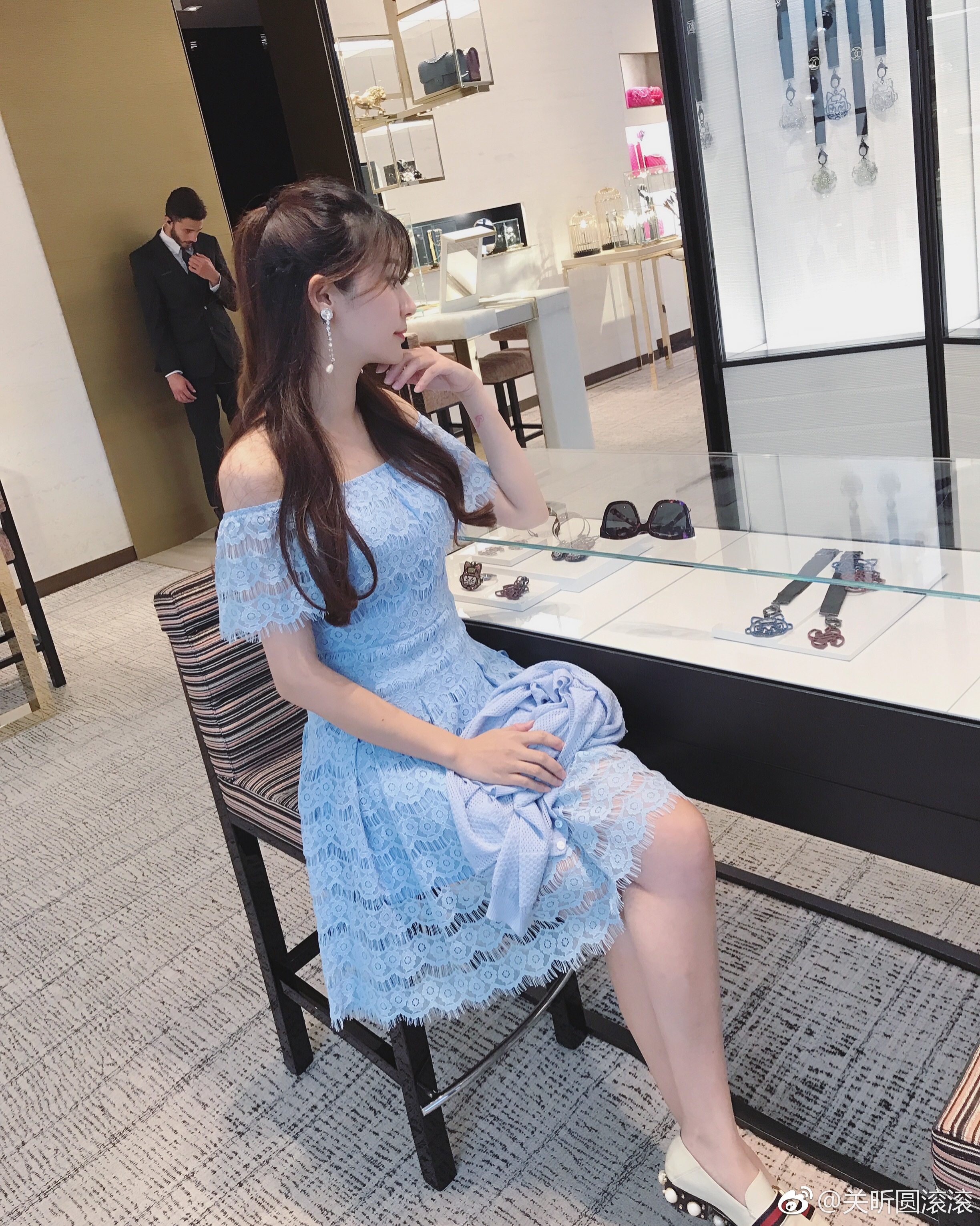 关昕独家定制 超重工睫毛蕾丝2way绝美气质感连衣裙/小礼服