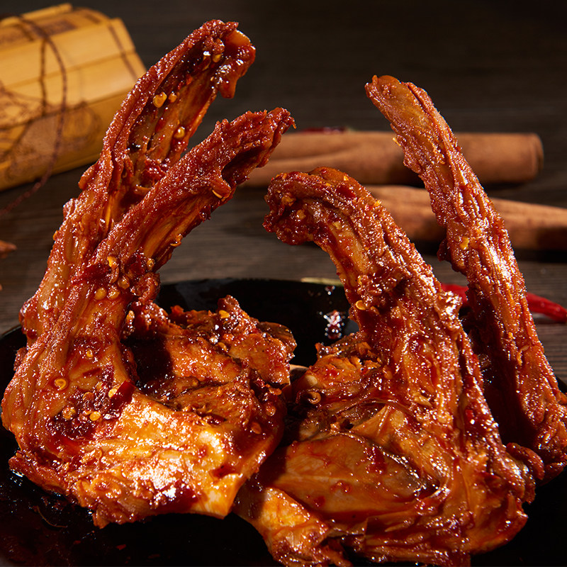 一折鸭锁骨小包装 卤味_恰少年麻辣味鸭架鸭锁骨小包装休闲小吃卤味
