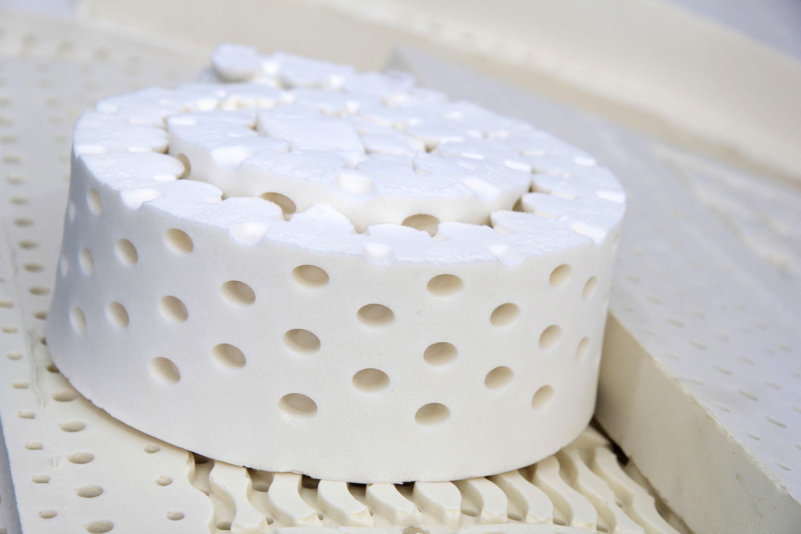 天然乳胶枕头 泰国