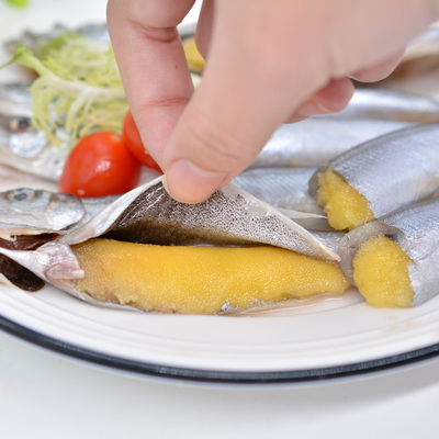 进口加拿大新鲜多春鱼条条带籽烧烤食材8条装 拍10份顺丰包邮