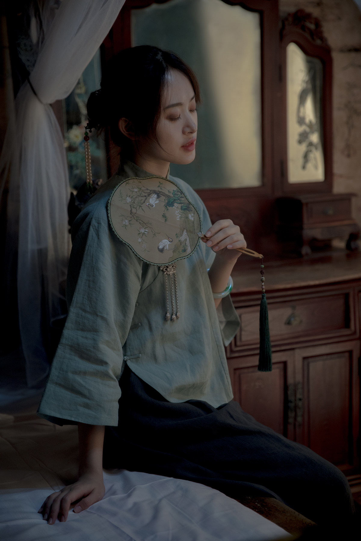 民国风女装_青藤丨苎麻倒大袖圆摆小袿中式复古民国风手工盘扣斜襟
