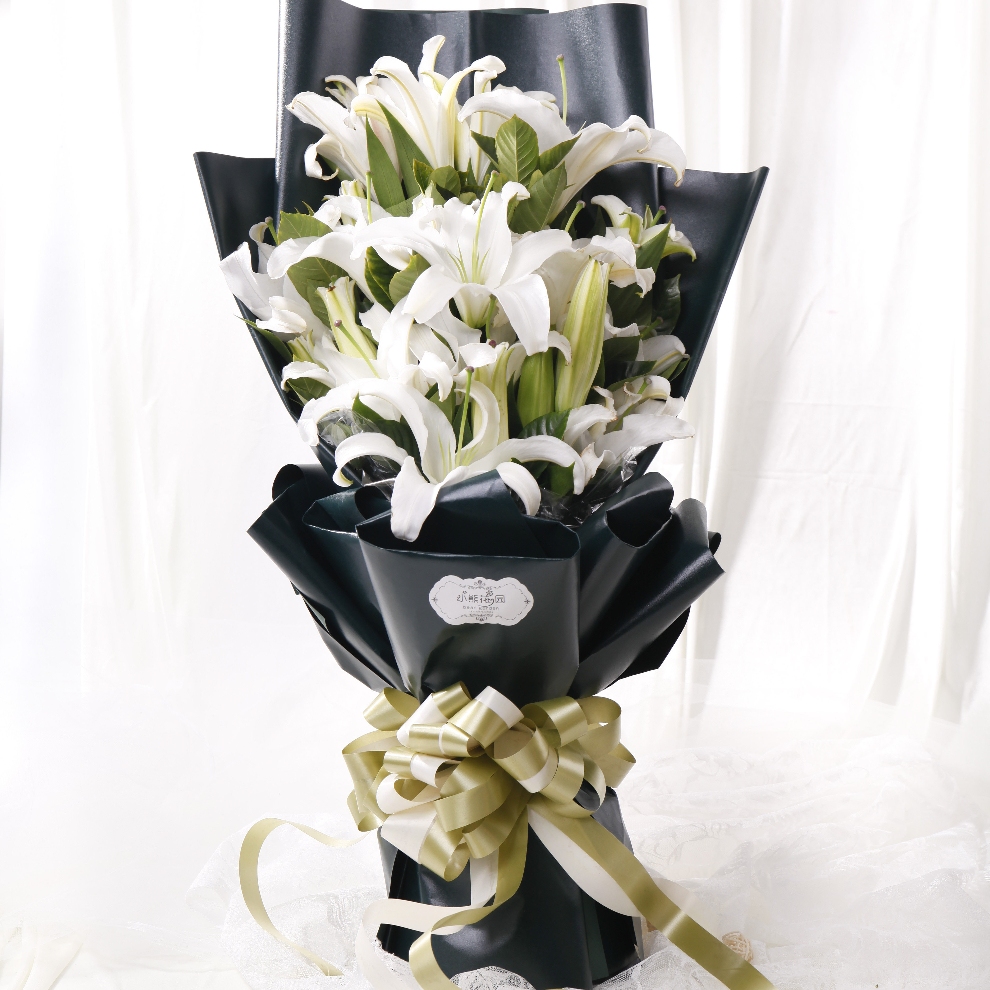 特价香水百合花束_西安鲜花店速递生日节日祝福表白10支香水百合花束