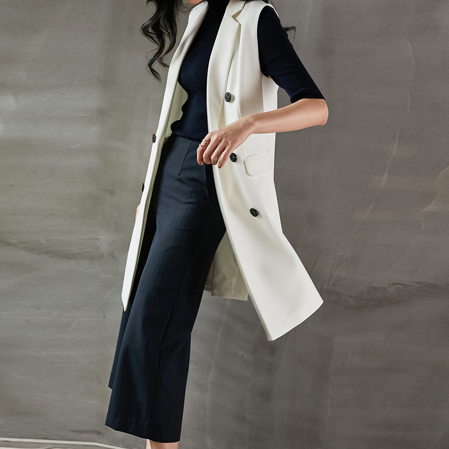 尘颜秋季新款 通勤风表率  简约显大气马甲风衣外套女a877