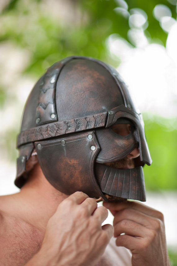 gladiator㊣乌克兰代购 手作特别复古户外登山角斗士军迷配饰头盔