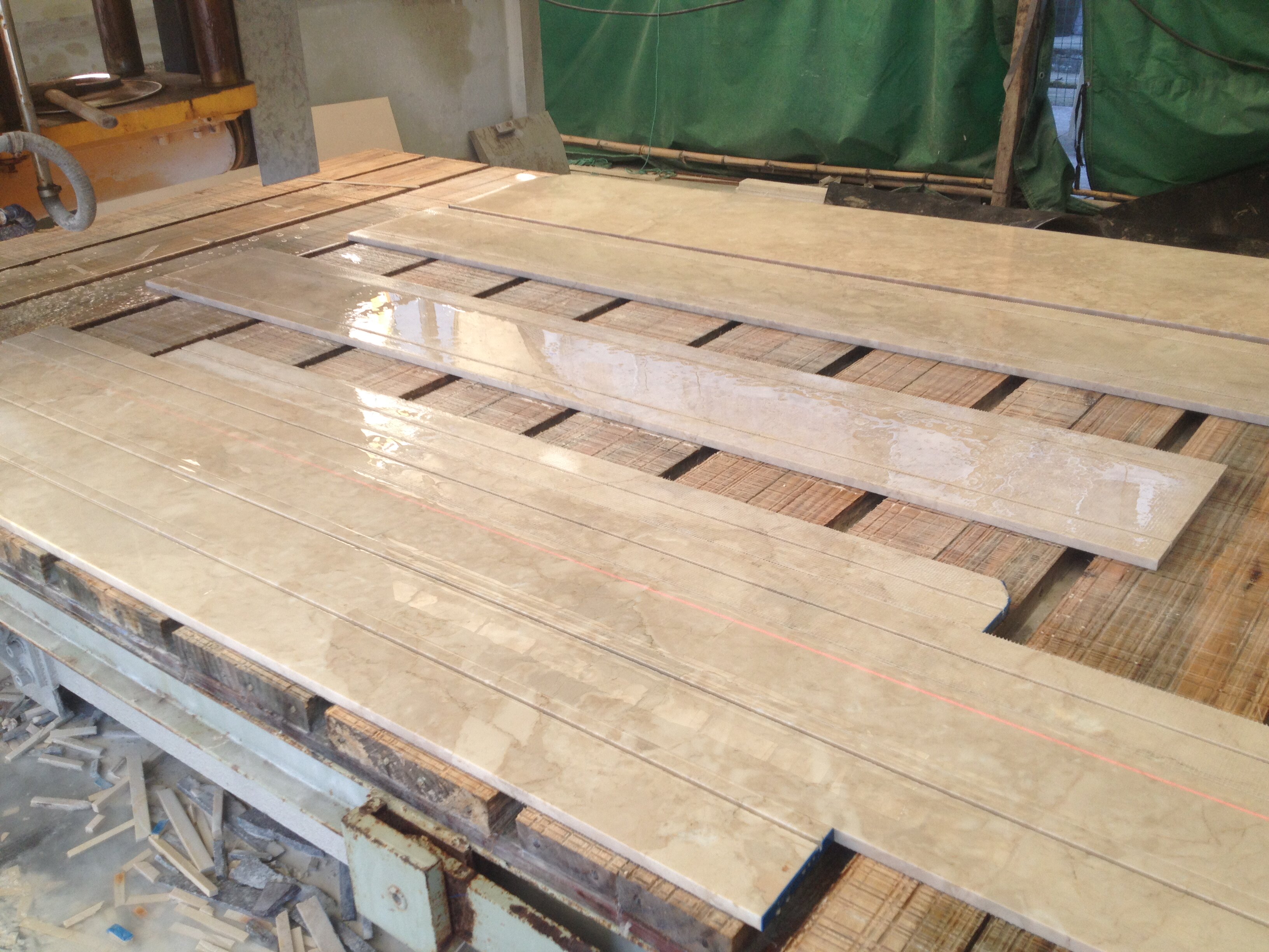 大理石板材 天然_进口天然人造大理石线条石英石板材工艺品电视背景墙