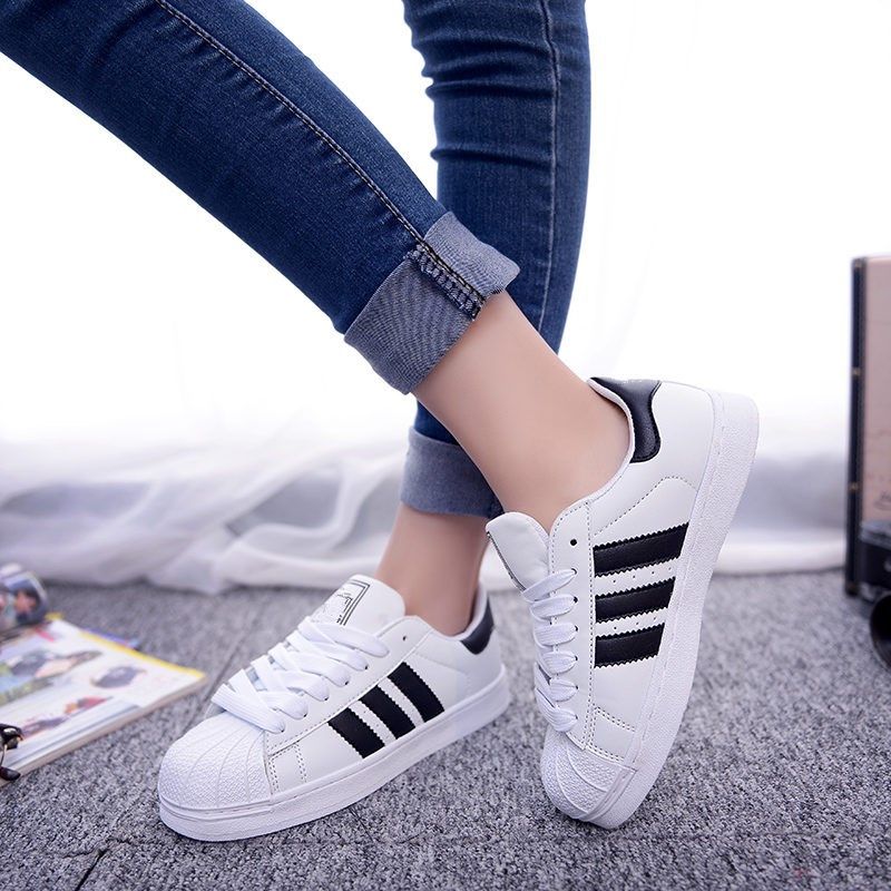 贝壳头板鞋女 圆头