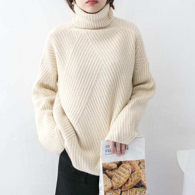 寒风凛凛│高领毛衣读懂冬天的韵味