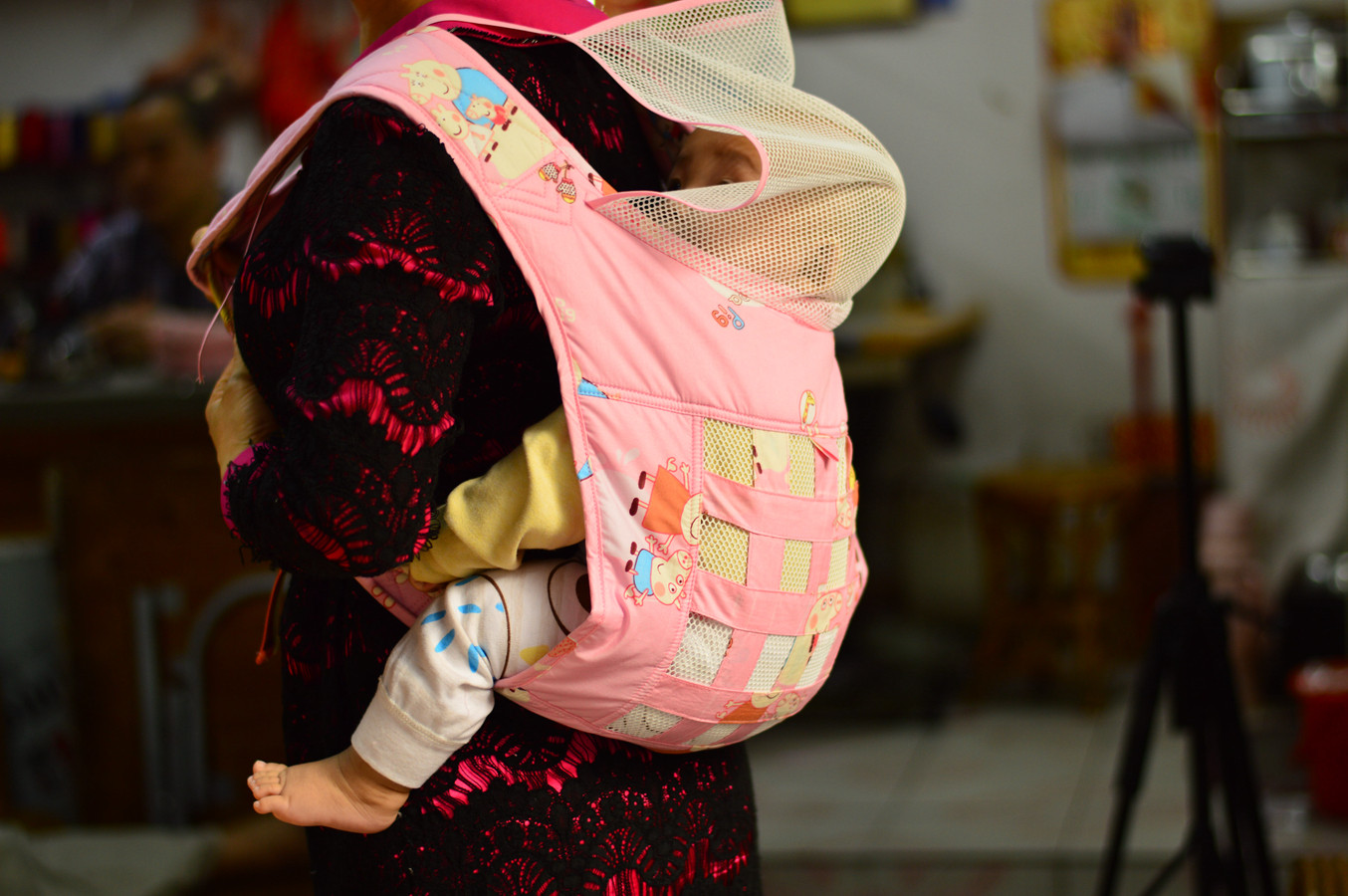 背宝宝背带后背式 轻便_广东传统简易宝宝背带夏季婴儿背带轻便式前