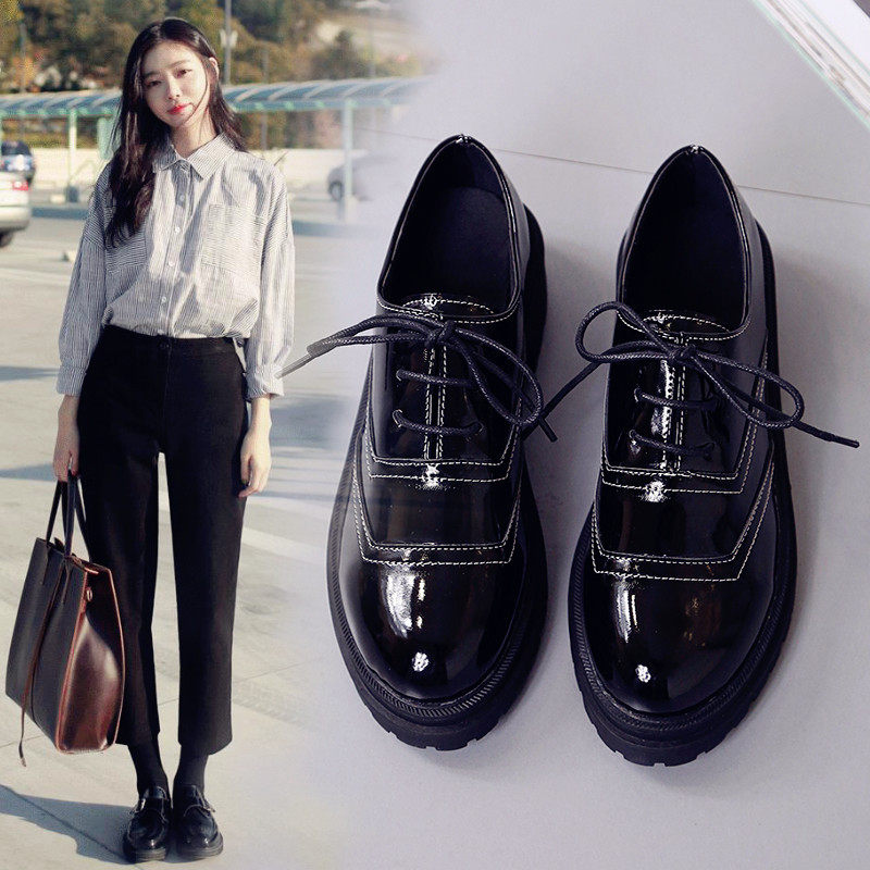 英伦小皮鞋,穿出范儿