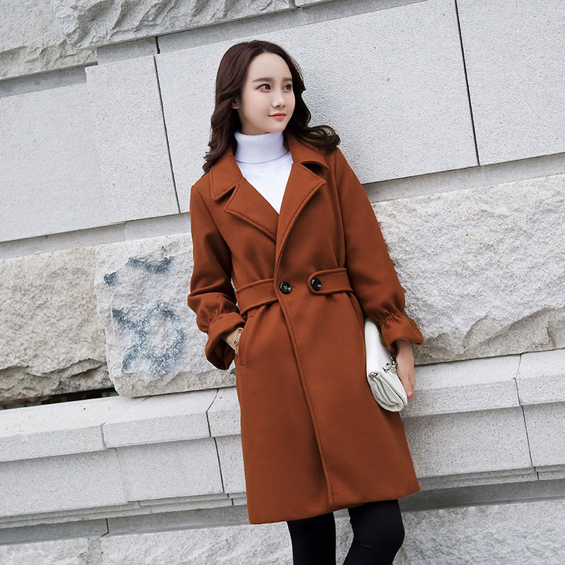 焦糖色大衣,让冬天多点色彩与温暖