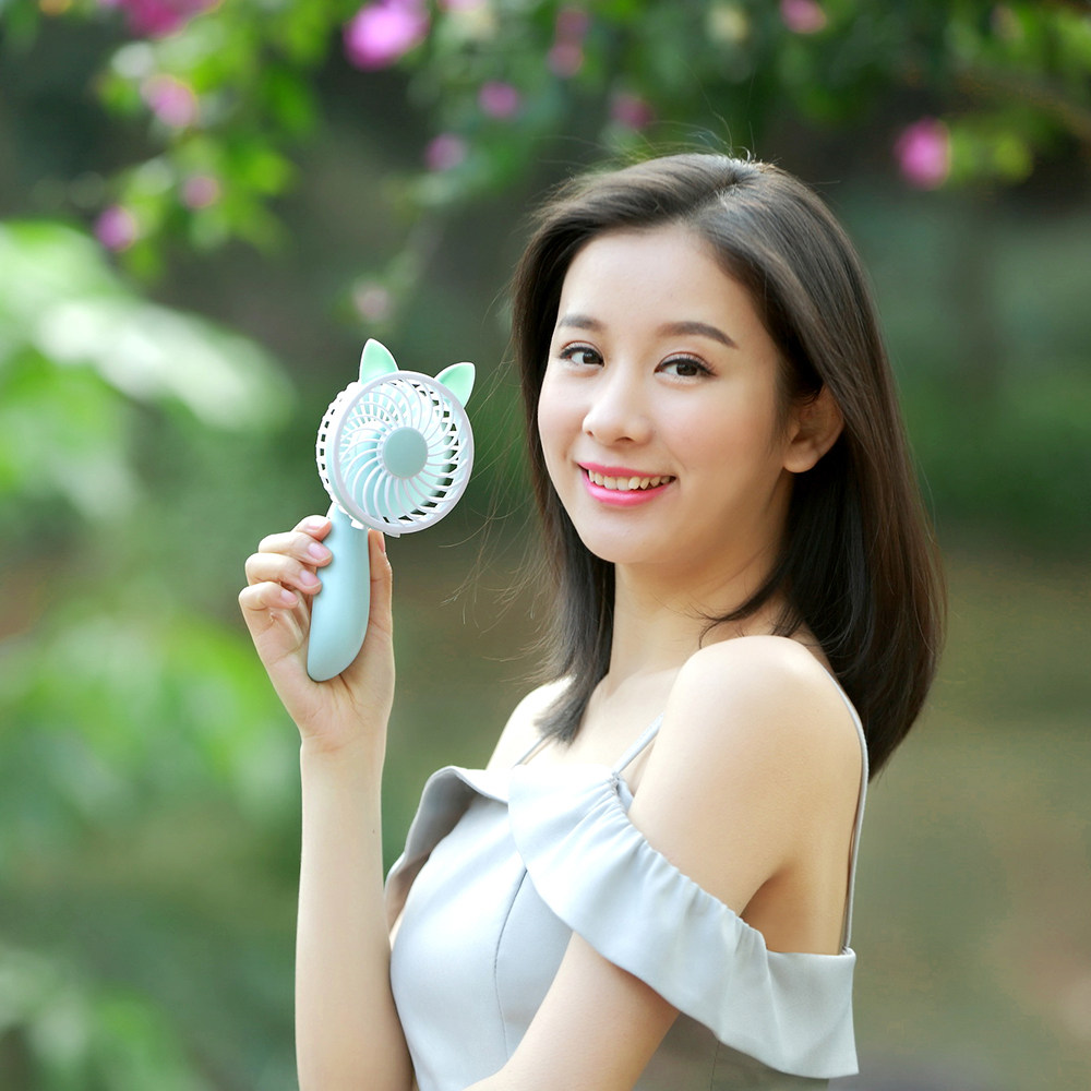 迷离小风扇_抖音神器网红小电风扇迷离充电小型手持卡通静音风大小f扇