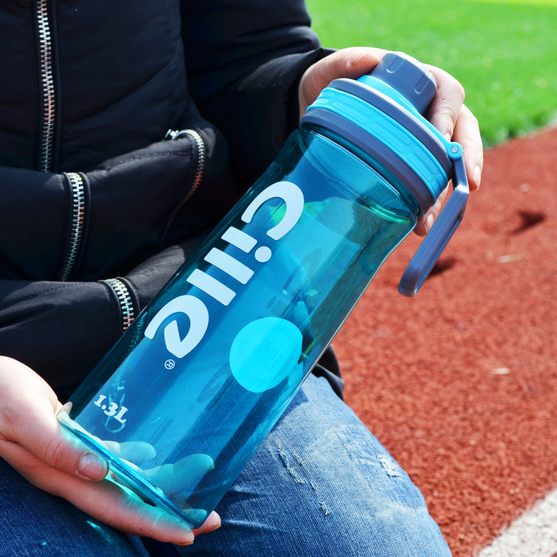 超大容量希乐塑料水杯学生太空杯户外运动大号杯子便携旅行水壶