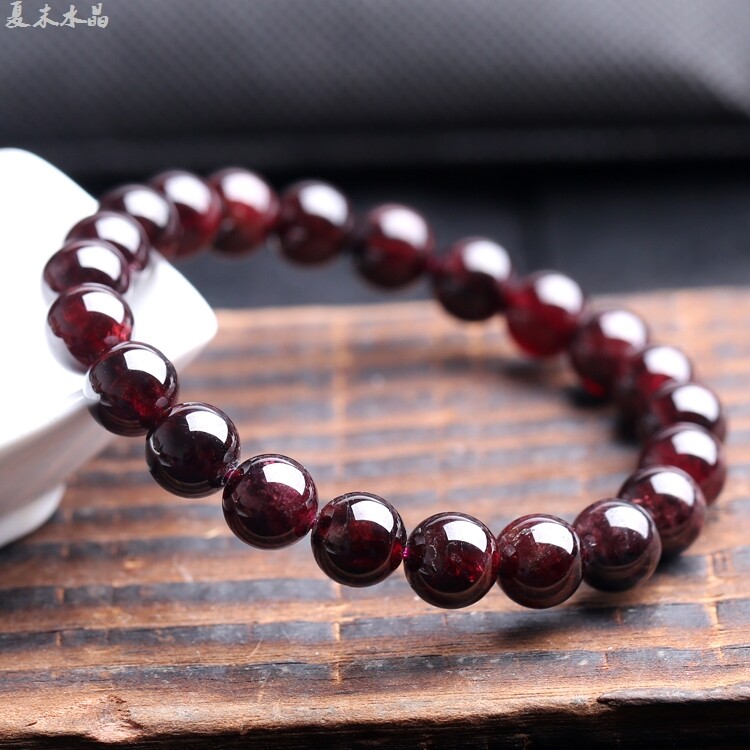 天然黑石榴石手链8.5毫米 黑红石榴女款