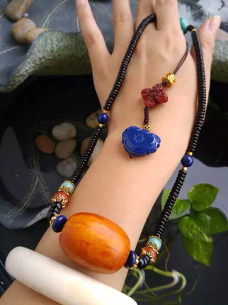 盘古世家天然琥珀妖孽蜜蜡俄料满蜡鸡油红桶珠吊坠毛衣链收藏送礼_7折