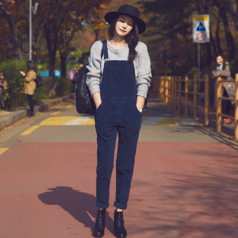 2017秋季高圆圆同款灯芯绒背带裤女长裤春秋宽松显瘦学院风连体裤