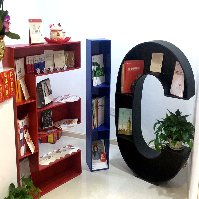 创意书架墙壁 个性_创意书架展示架壁挂个性铁艺字母数字墙壁书柜简