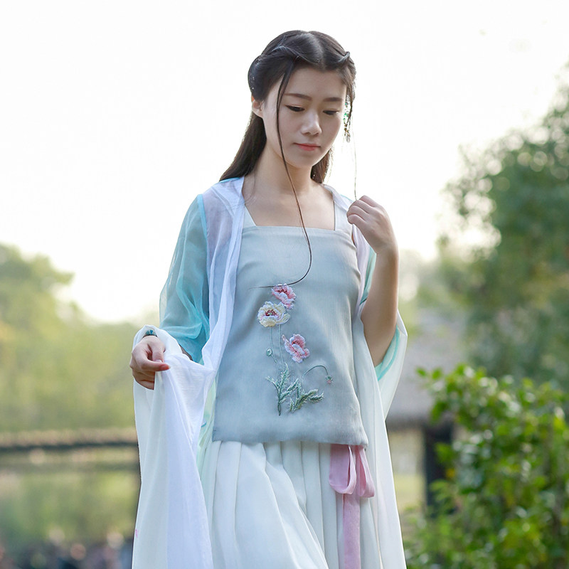 绣花吊带女 刺绣