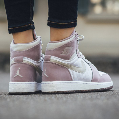 牛哄哄 nike air jordan 1 retro high gs aj1 淡雅粉 832596-025