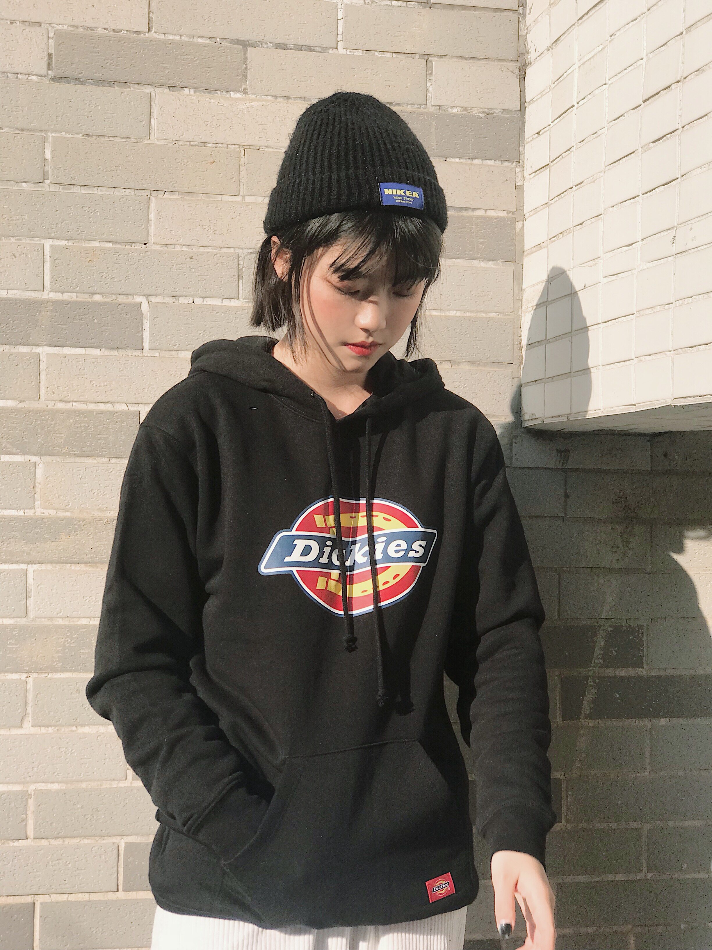 热销红色卫衣女加绒_阿瞳牛社 美版蒂克dickies卫衣女加绒印花连帽