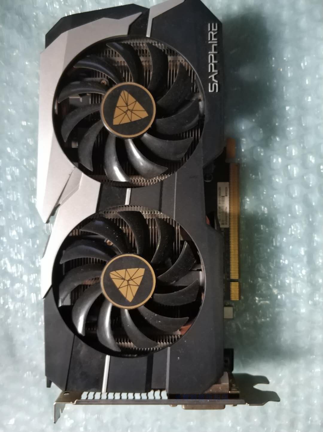 7显卡_蓝宝石r7 360 2g d5 黑钻 双风扇 4k amd显卡 台式机游戏显卡