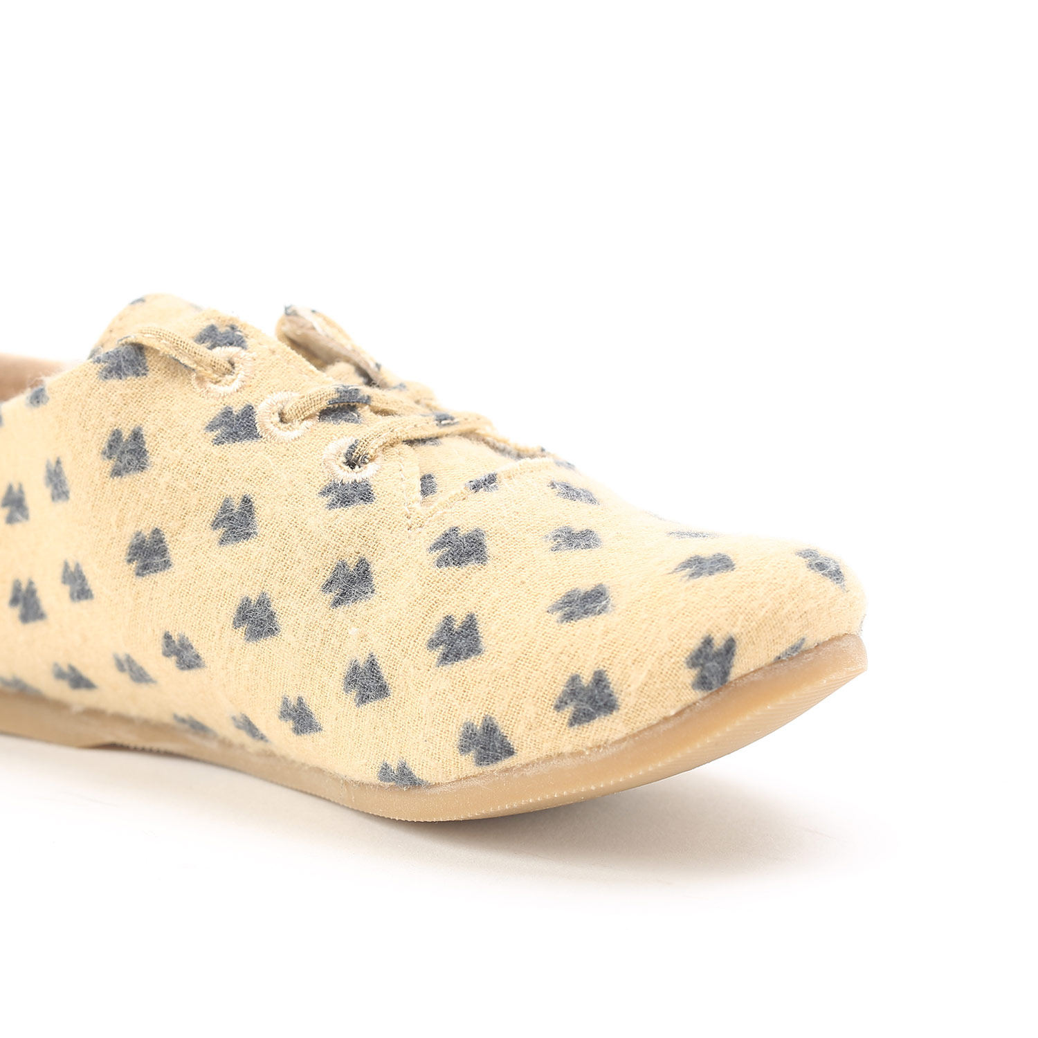 江南布衣童装秋冬新款女童时尚休闲帆布鞋6465025