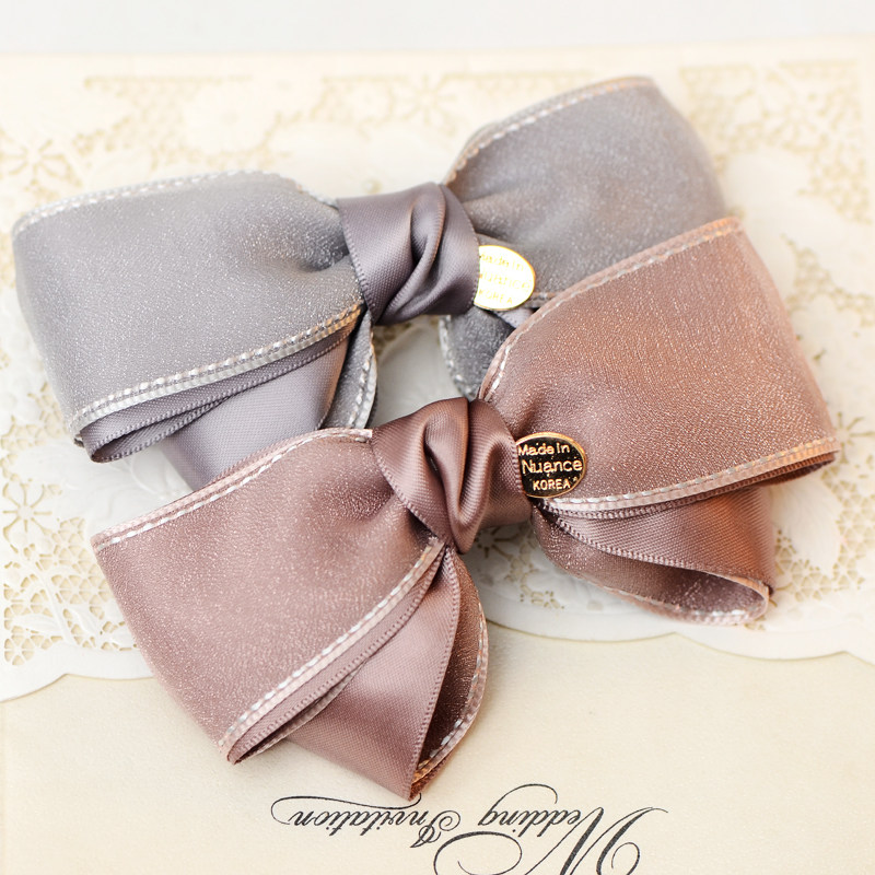 女孩的蝴蝶结情怀