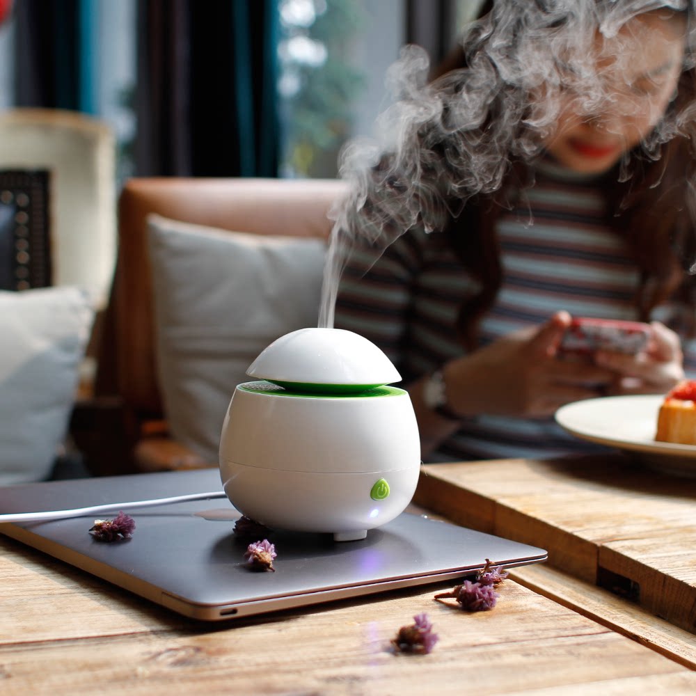 一折usb香薰机_便携式香薰机迷你超声波加湿器香薰机桌面usb扩香机