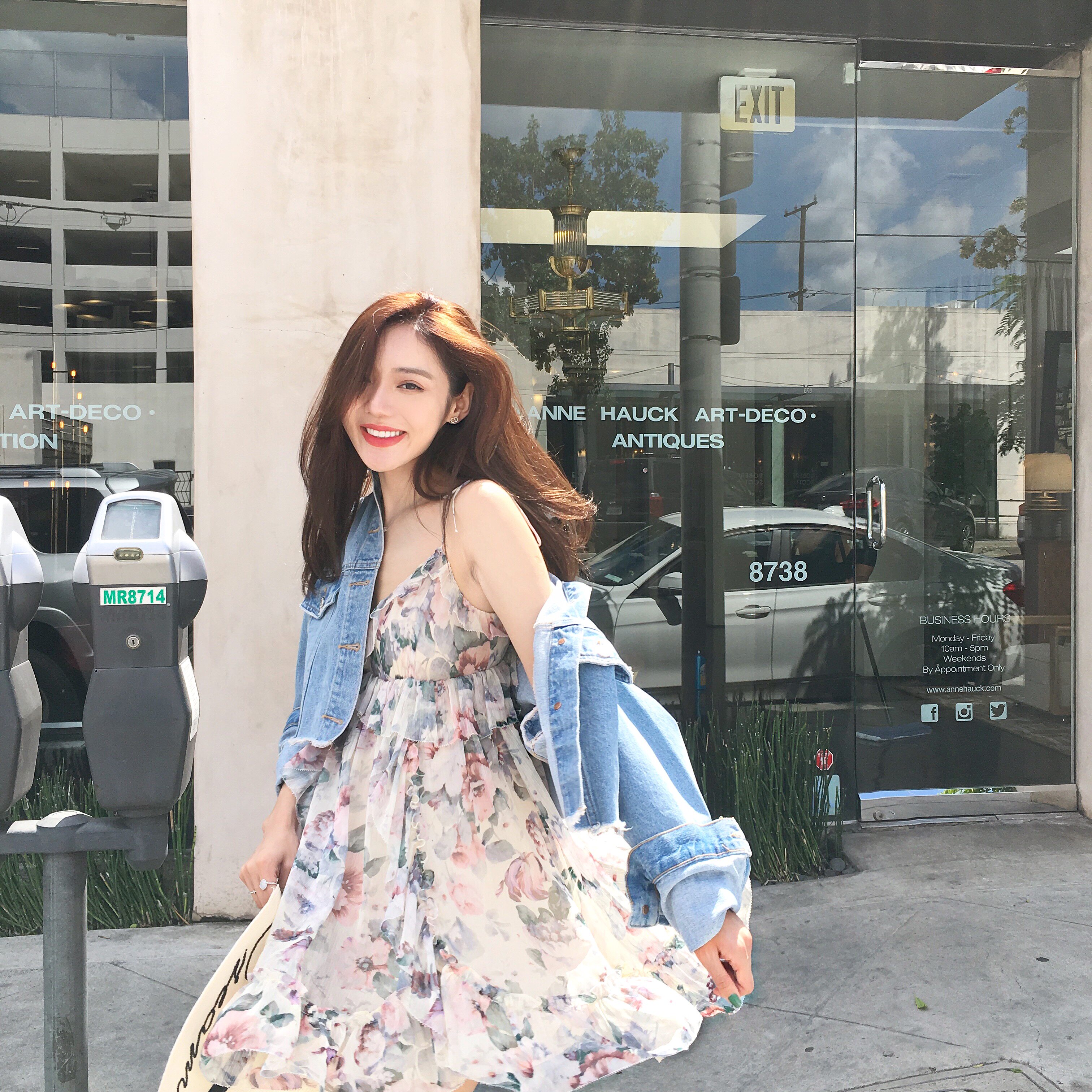 衣柜必备各式各样的仙女裙啊,穿着轻薄透气,轻松应对不同场合的需求呢